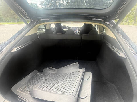 2014 Tesla Model S 85