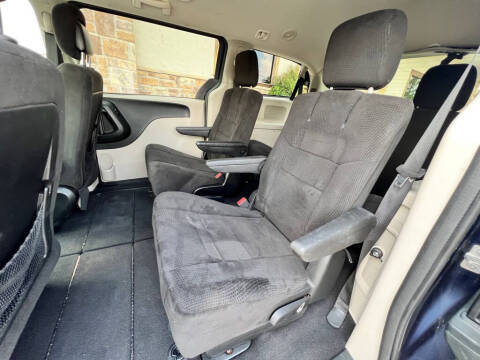 2013 Dodge Grand Caravan American Value Package