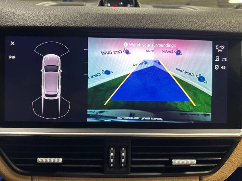 2022 Porsche Cayenne