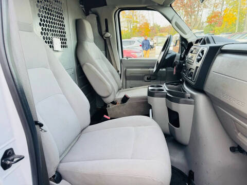 2013 Ford E-Series E-250