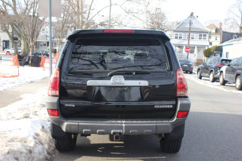 2003 Toyota 4Runner SR5