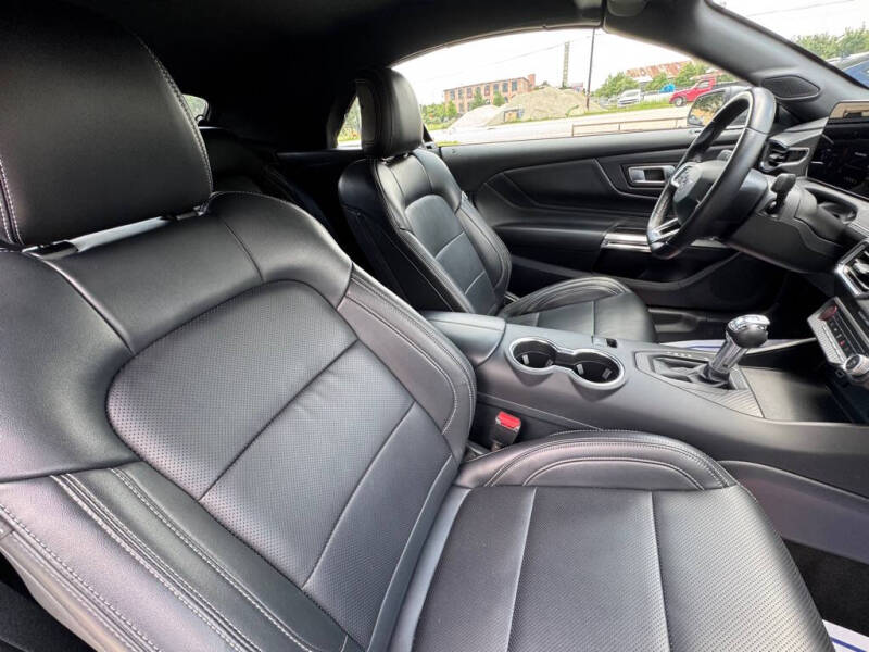 2025 Ford Mustang