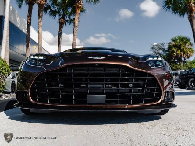 2025 Aston Martin Vanquish