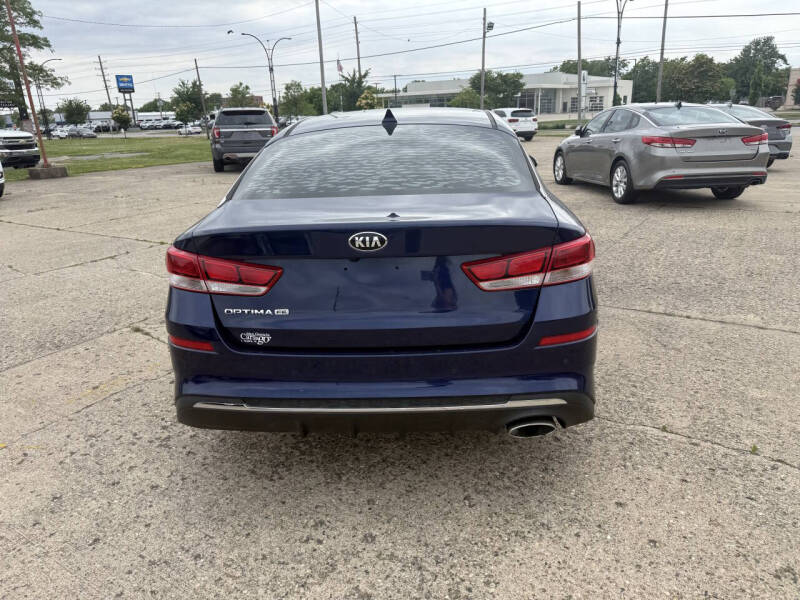 2019 Kia Optima LX