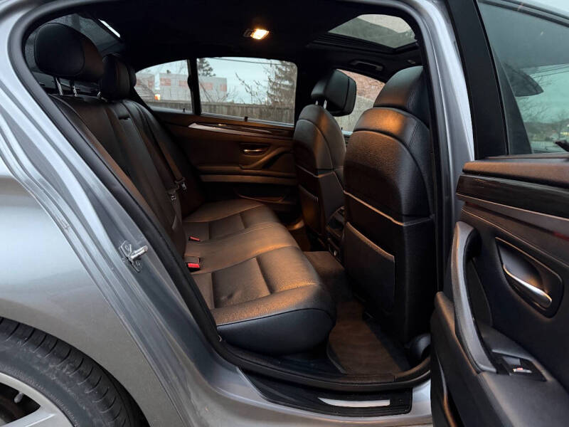 2012 BMW 5 Series 535i