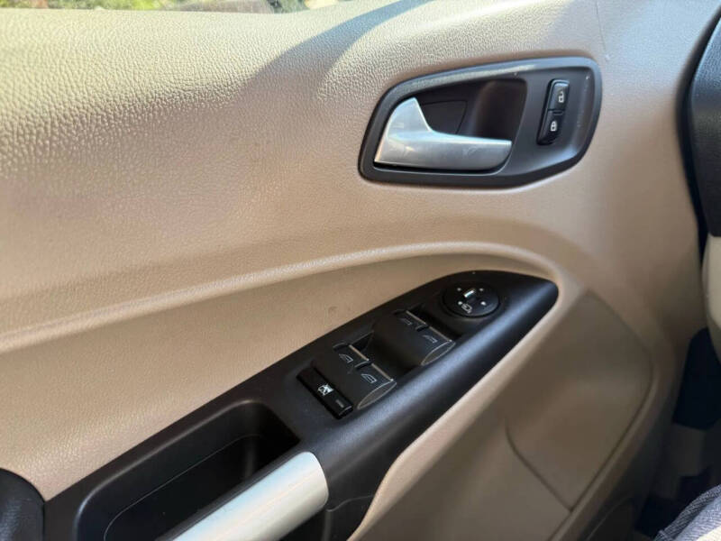 2014 Ford Transit Connect Titanium