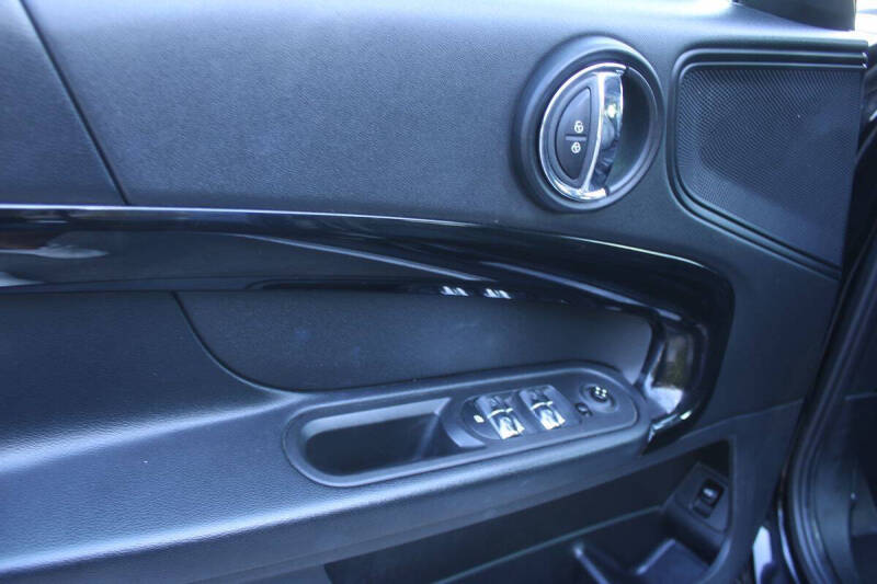 2022 MINI Countryman Cooper