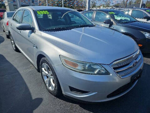 2010 Ford Taurus SEL
