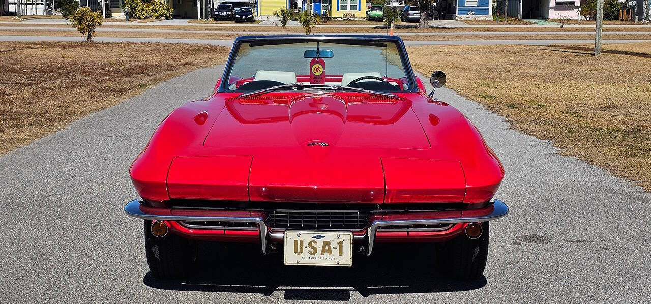 1967 Chevrolet Corvette Stingray 24