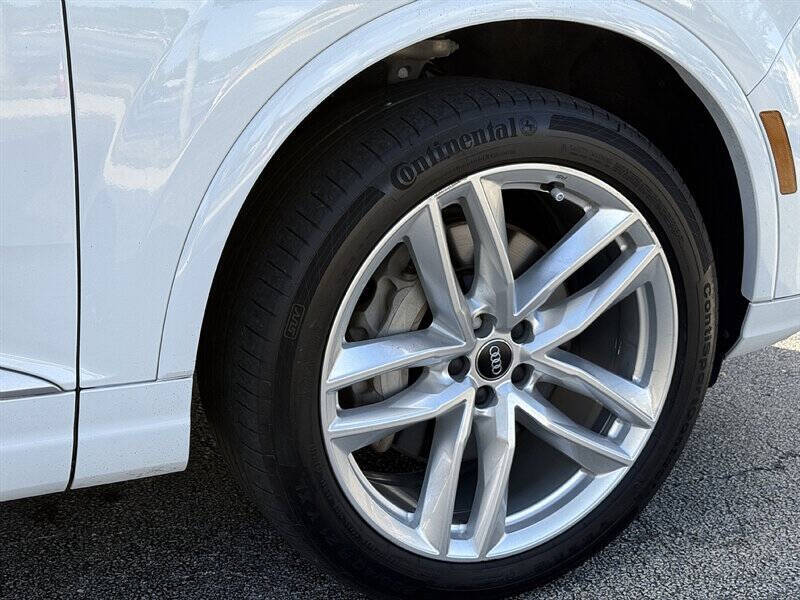 2017 Audi Q7 13