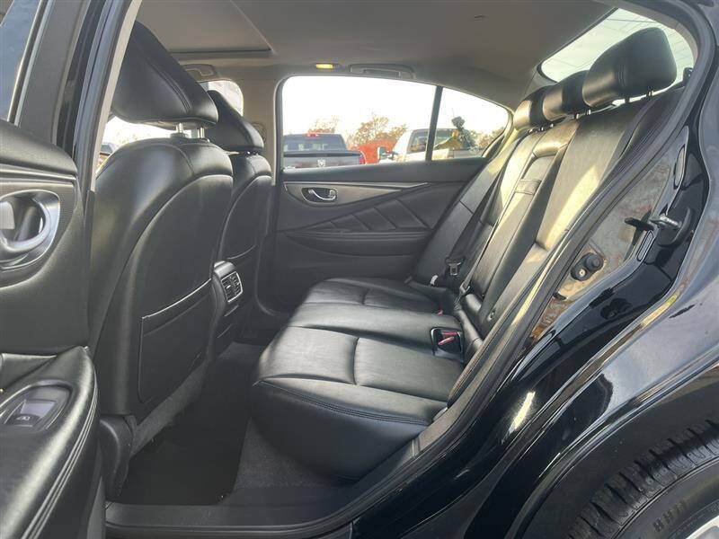 2017 Infiniti Q50 2.0T