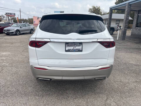 2022 Buick Enclave Essence