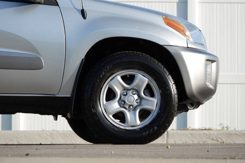 2003 Toyota RAV4