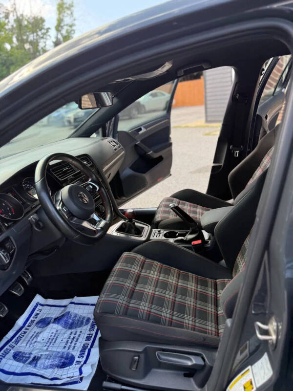 2019 Volkswagen Golf GTI
