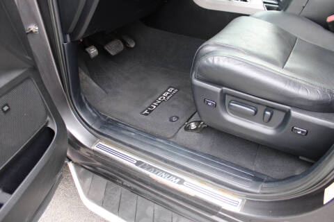 2013 Toyota Tundra Platinum