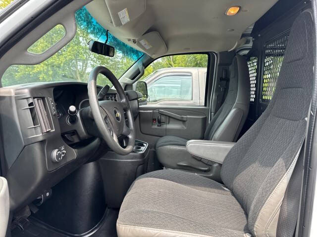 2020 Chevrolet Express 2500