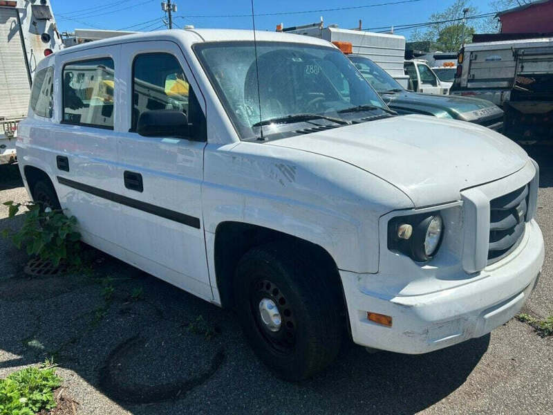 2014 AM General MV-1