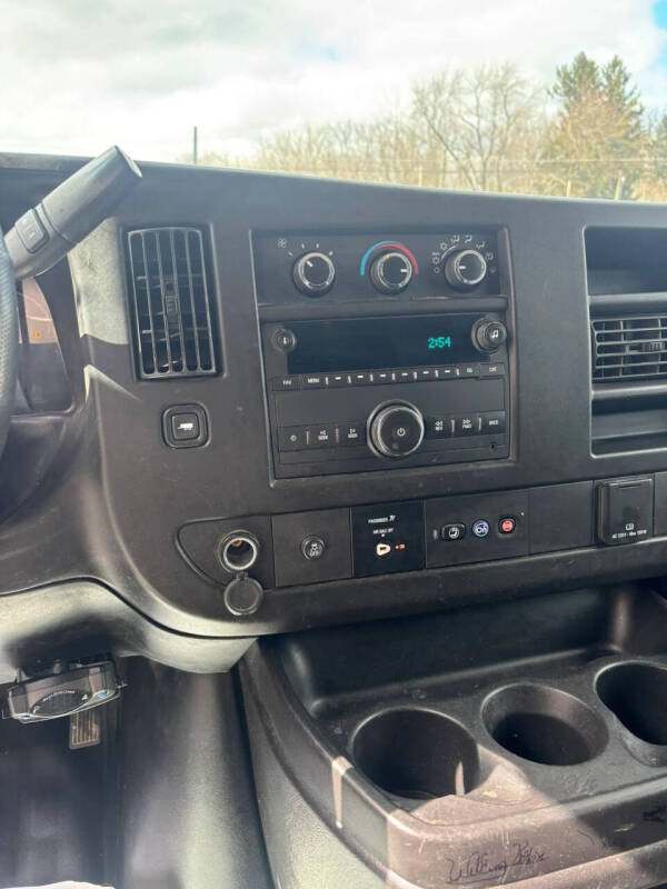 2019 Chevrolet Express 2500