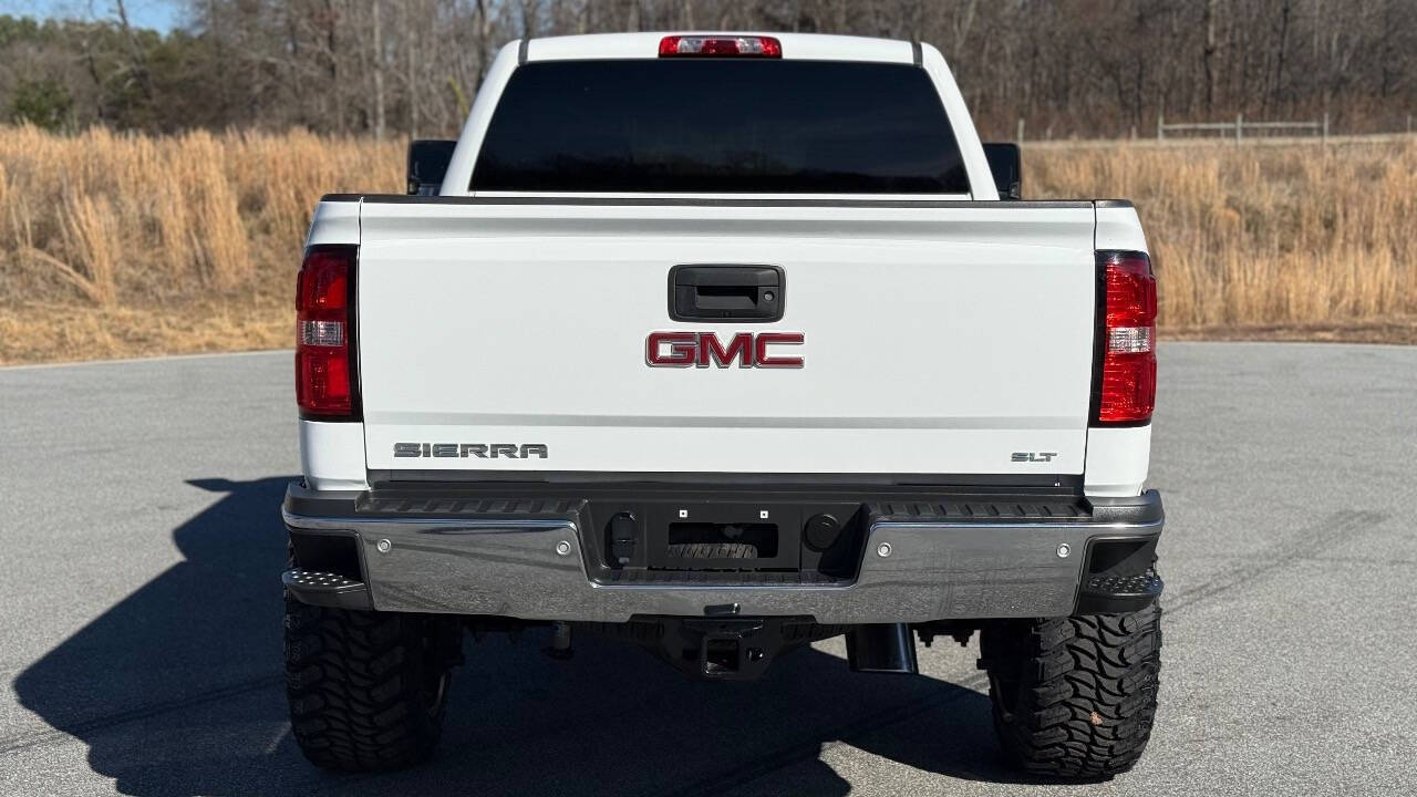 GMCSierra 2500HD4