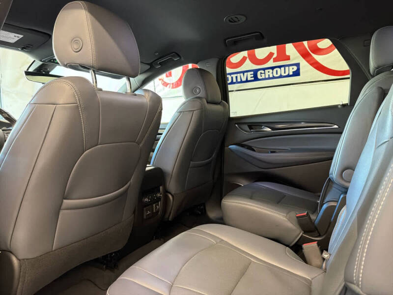 2024 Buick Enclave Premium