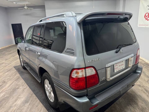 2005 Lexus LX 470