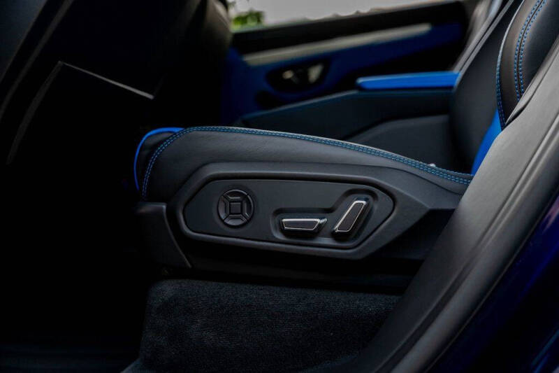 2020 Lamborghini Urus