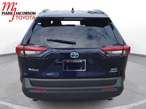 2024 Toyota RAV4 Hybrid XLE Premium