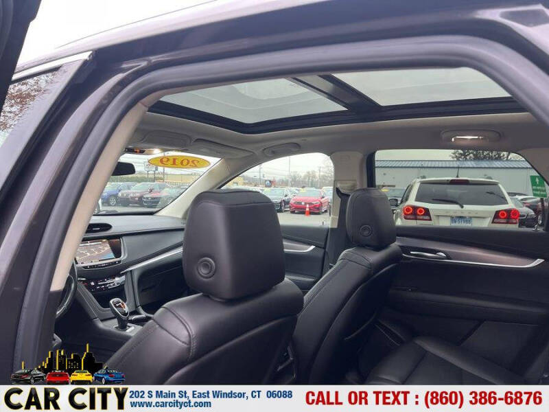 2019 Cadillac XT5 Luxury