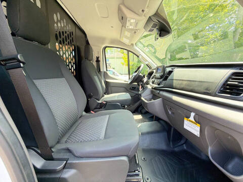 2025 Ford Transit