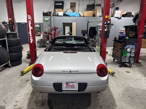 2004 Ford Thunderbird Deluxe