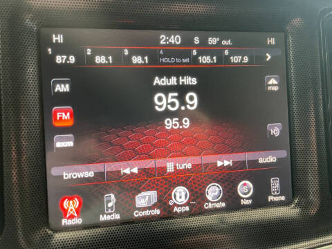 2015 Dodge Challenger SXT Plus