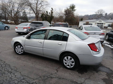 2004 Saturn Ion 2