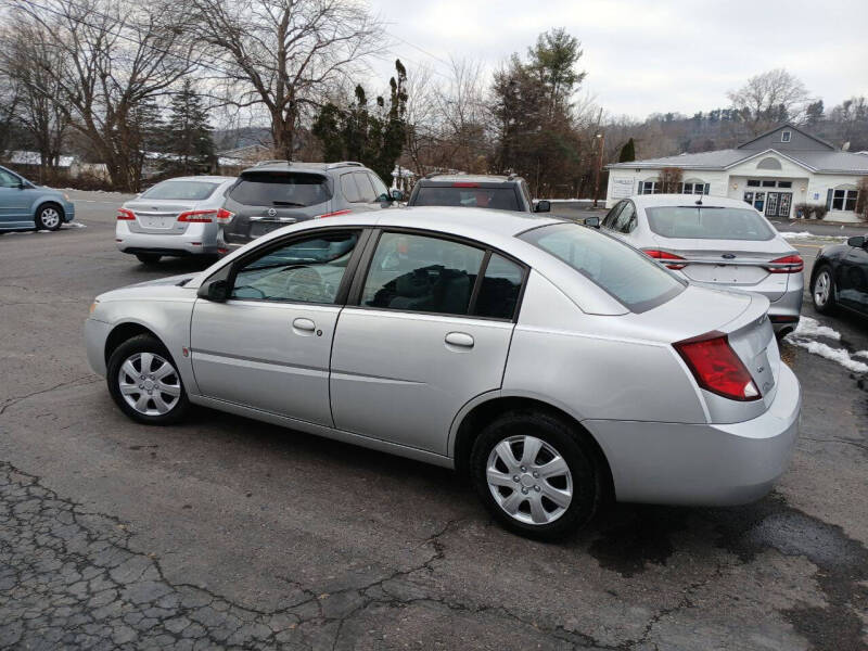 2004 Saturn Ion 2