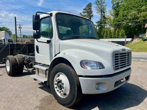 2024 Freightliner Business class M2