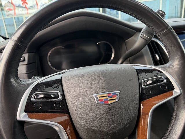 2019 Cadillac Escalade Luxury