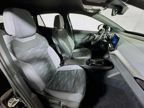 2022 Volkswagen ID.4 Pro