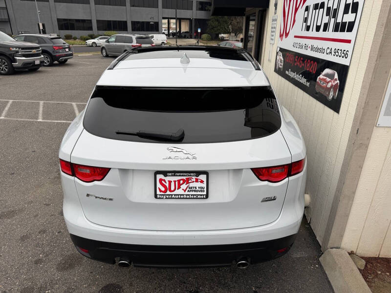 2017 Jaguar F-PACE 35t Prestige