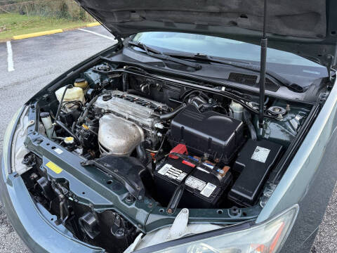 2004 Toyota Camry LE