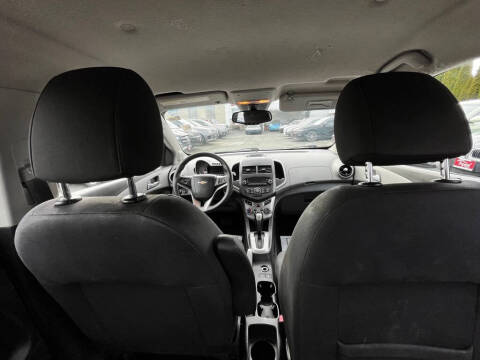 2013 Chevrolet Sonic LT Auto