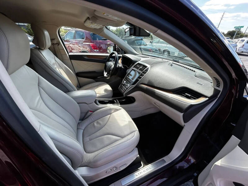 2018 Lincoln MKC Select