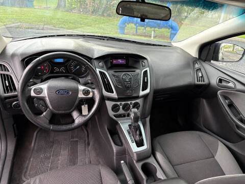 2012 Ford Focus SE