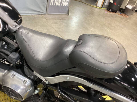 2013 Harley-Davidson® FLS - Softail® Slim™