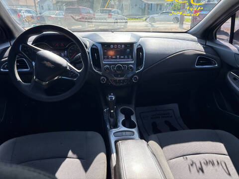 2017 Chevrolet Cruze LT Auto