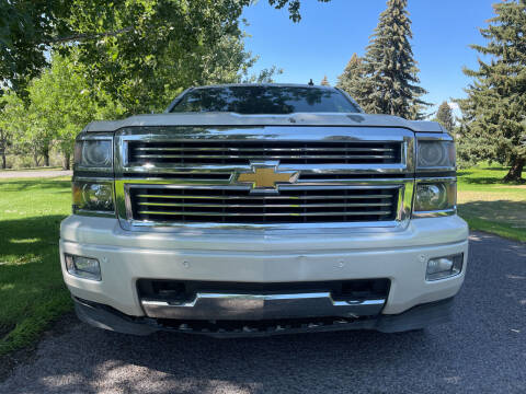 2014 Chevrolet Silverado 1500 for sale at BELOW BOOK AUTO SALES in Idaho Falls ID