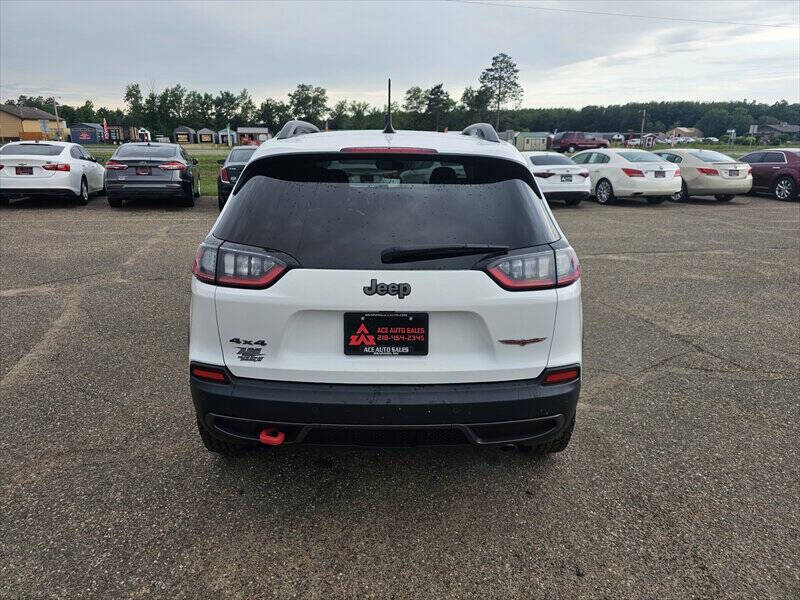 2019 Jeep Cherokee Trailhawk