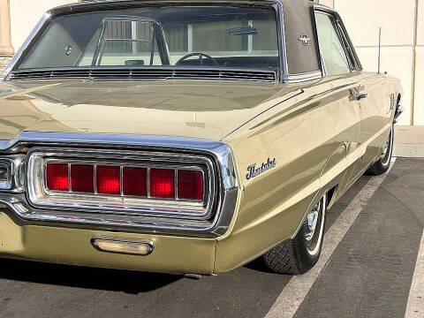 1965 Ford Thunderbird