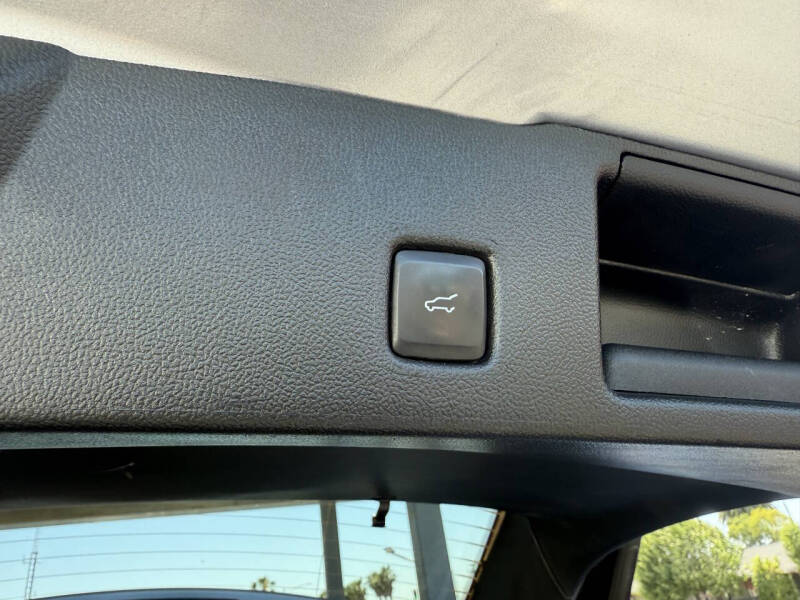 2023 Ford Escape Hybrid Active