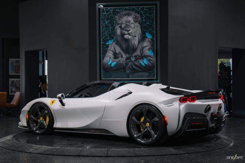 2022 Ferrari SF90 Spider