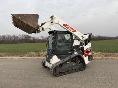 2021 Bobcat T66