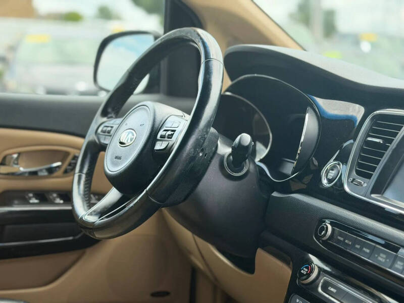 2018 Kia Sedona